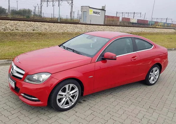 mercedes benz klasa c trzemeszno Mercedes-Benz Klasa C cena 46600 przebieg: 166000, rok produkcji 2012 z Trzemeszno